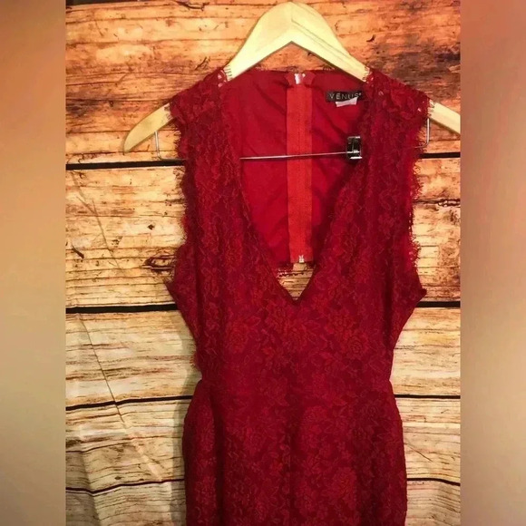 Open Back Lace Jumpsuit - Picture 7 of 16